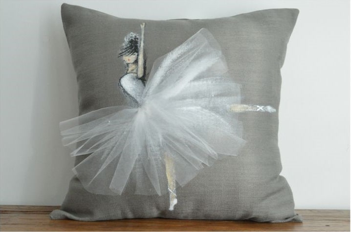cuscino con ballerina