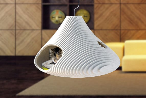Cuccia per gatto in compensato