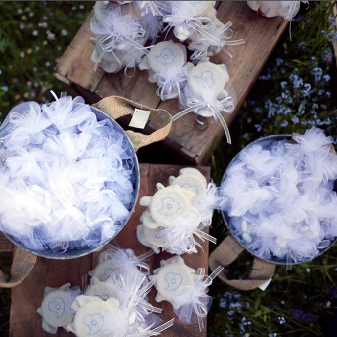 bomboniere-personalizzate-vasetto-ricamo-miele2