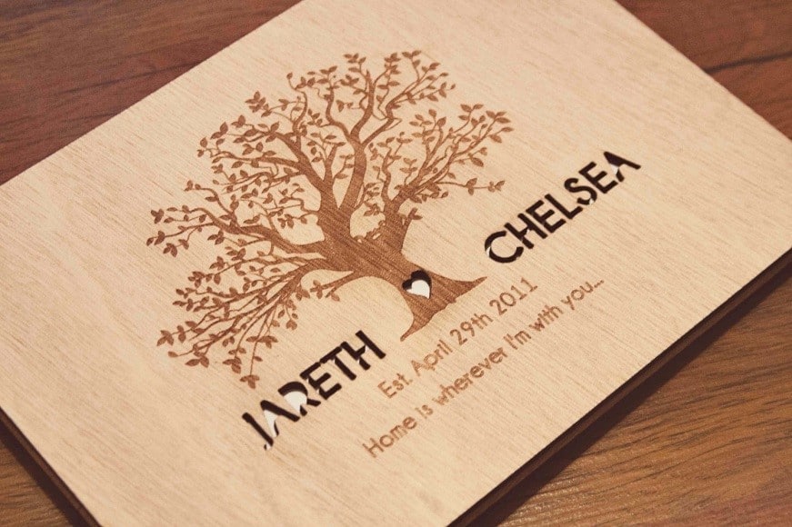 guest-book-wood-tree
