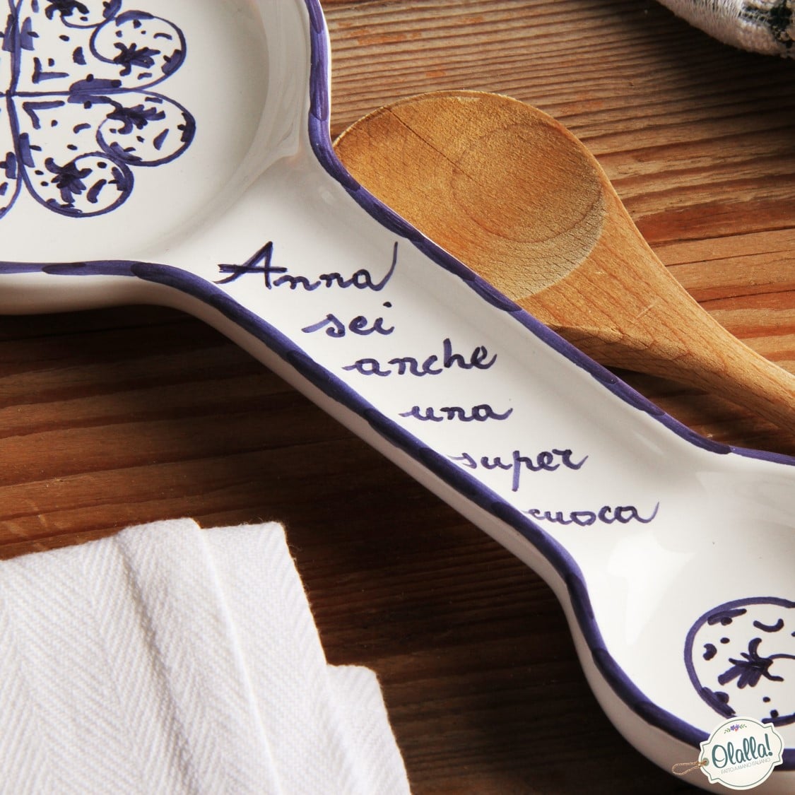 Idee Regalo Natale X Suocera.Poggiamestoli Personalizzato In Ceramica Con Frase A Scelta Dipinto A Mano Olalla