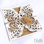 partecipazione-incisa-laser-carta-kraft-stile-country-chic-con-ali
