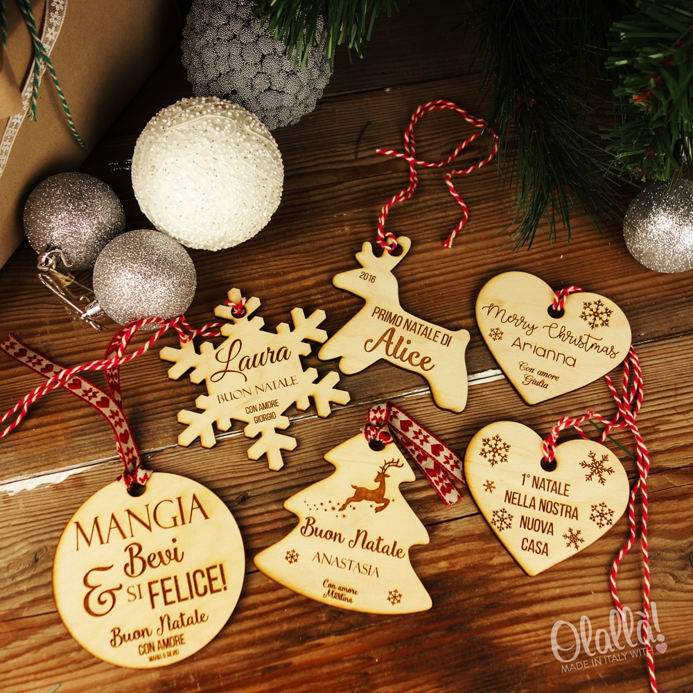 Addobbi Natalizi Legno.Decorazione Di Legno Da Appendere All Albero Di Natale Personalizzata Pallina Olalla