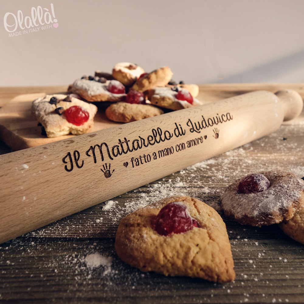 Mattarello in Legno Personalizzato Cucinato con Amore da - Idea