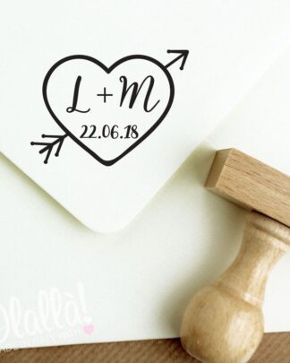 timbro-cuore-freccia-iniziali