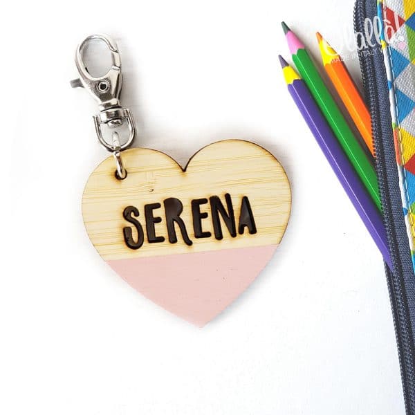portachiavi-tag-nome-personalizzato-scuola-zaino-cuore portachiavi-tag-nome-personalizzato-scuola-zaino-cuore