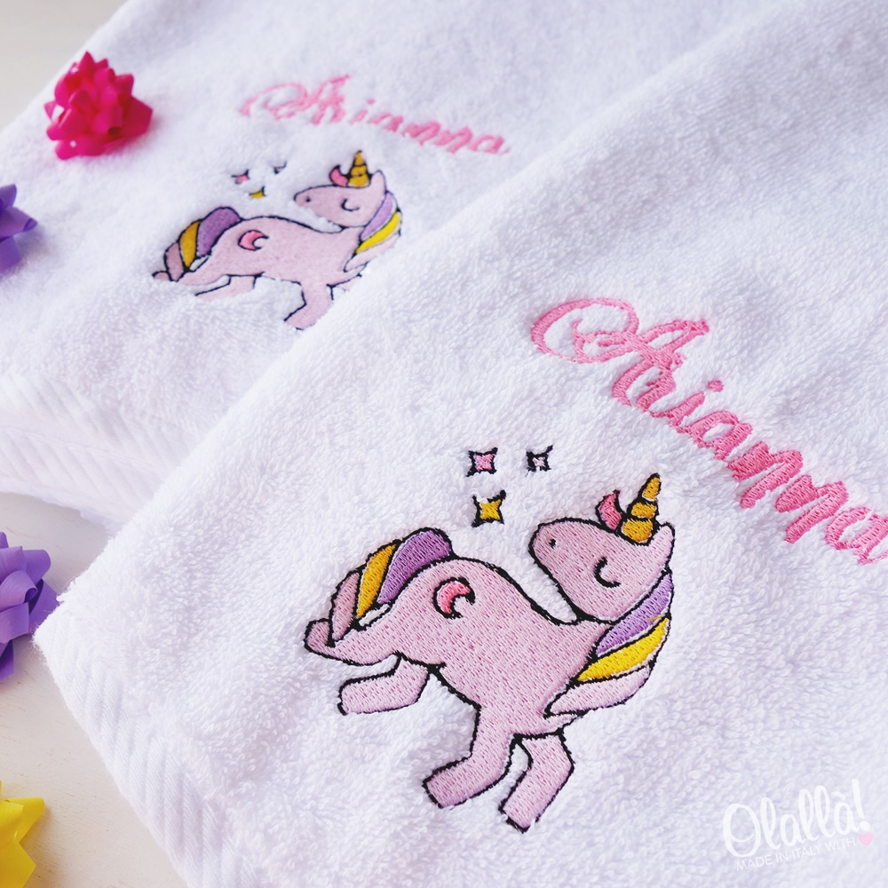 Asciugamanino Ricamato Personalizzato con Nome e Unicorno - Idea Regalo per  Bambina