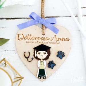 cuore-legno-ritratto-personalizzato-regalo-laurea-2