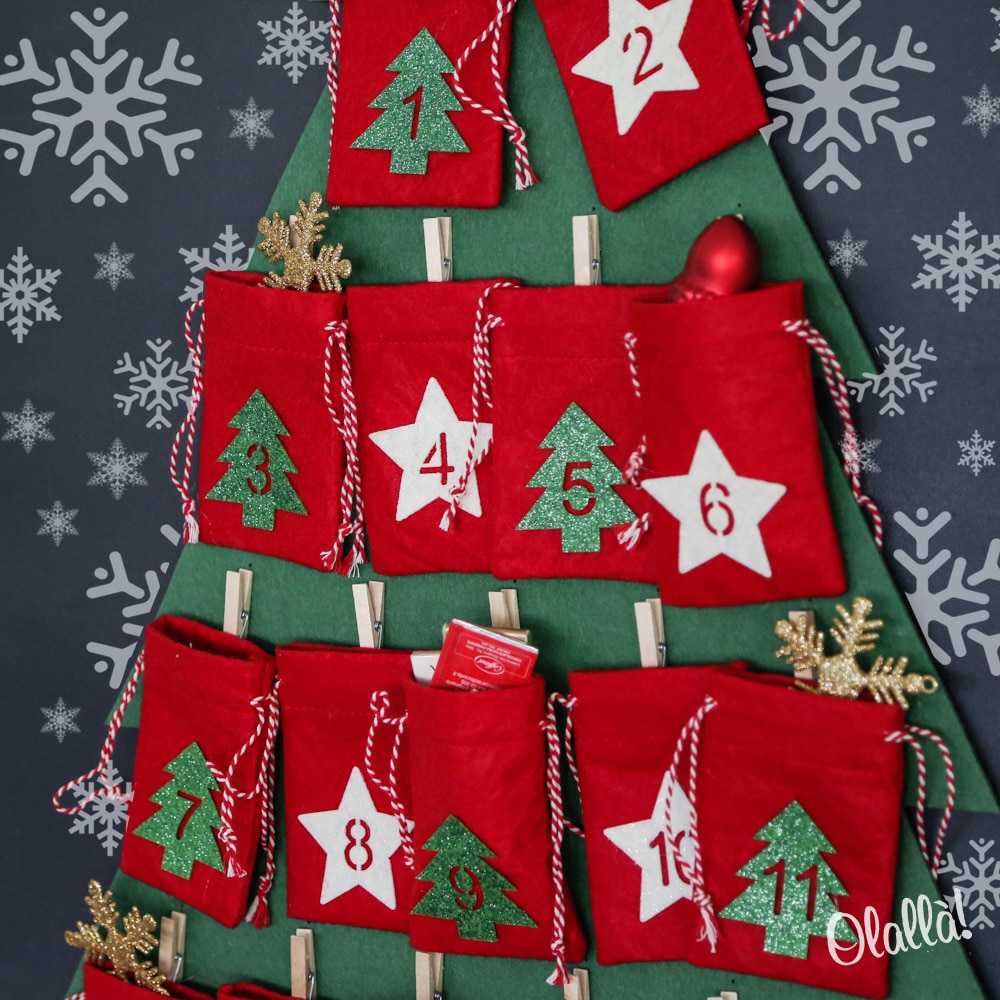 24 Calendario dell’avvento Sacchetti Juta Natale Calendario Borsa Christmas Gift Bag DIY Decorazioni Natalizie Sacchettini di Regalo Alendario Dell'avvento con 1-24 Numeri di Tag in Legno 