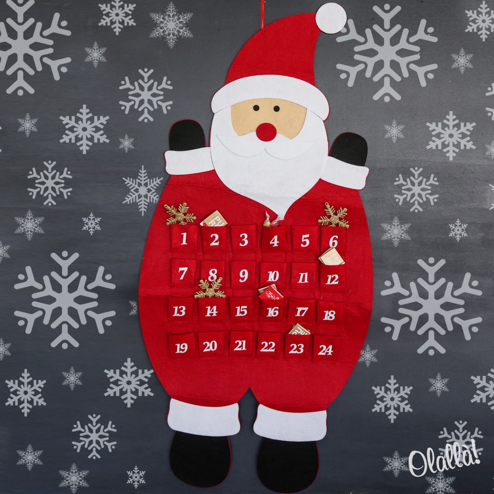 Natale Calendario.Calendario Avvento Babbo Natale In Feltro Con Taschine Idea Regalo Natale Olalla