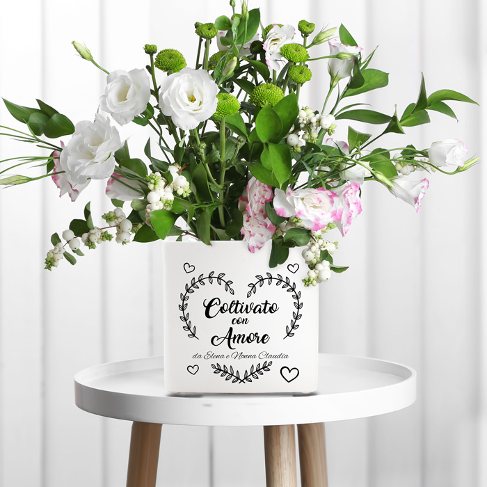 Vaso di Ceramica Personalizzabile con Dedica, Decorazioni Cuori e Foliage -  Idea Regalo Nonna