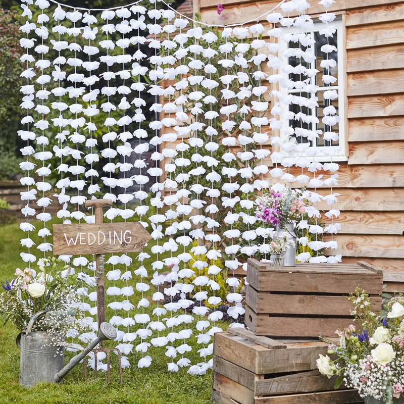 Festone-Floreale-Bianco-Matrimonio