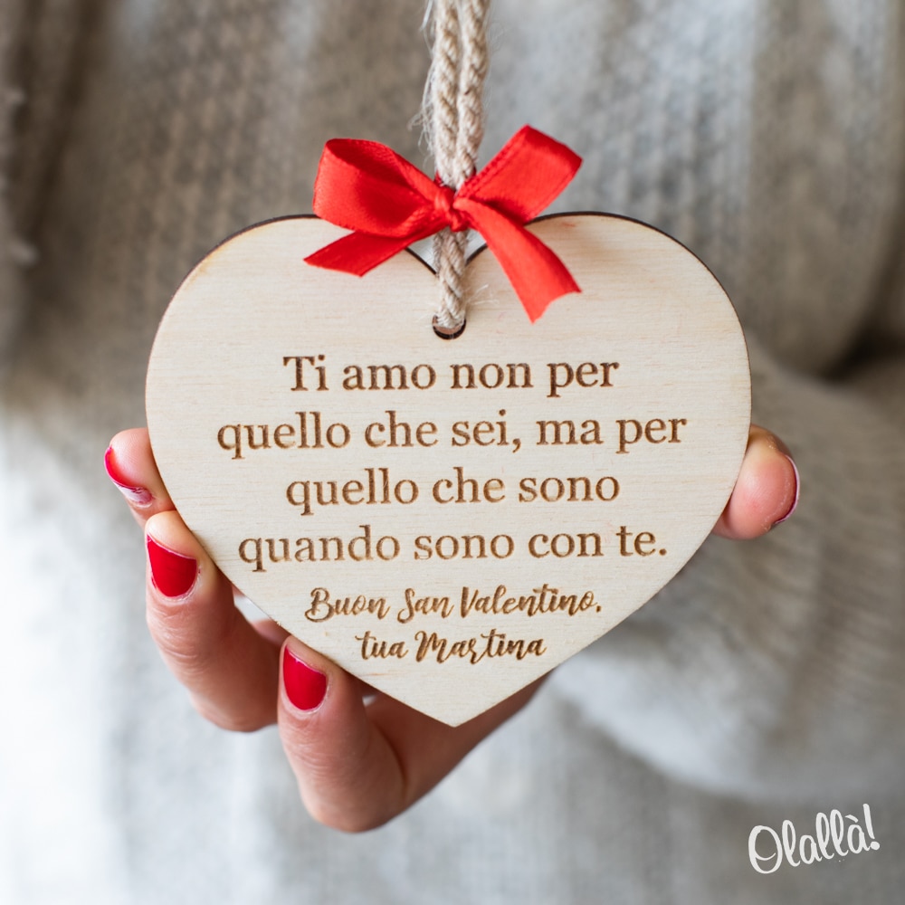 Cuore in legno con dedica personalizzata - Idea regalo per San