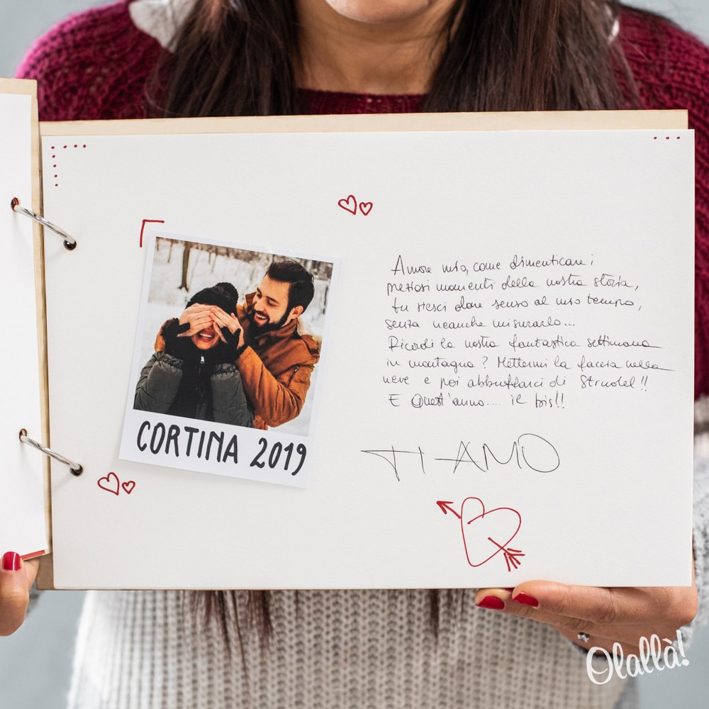 Album Fotografico In Legno Personalizzato Con Incisione Cuore Nomi E Dedica Idea Regalo San Valentino Anniversario Olalla