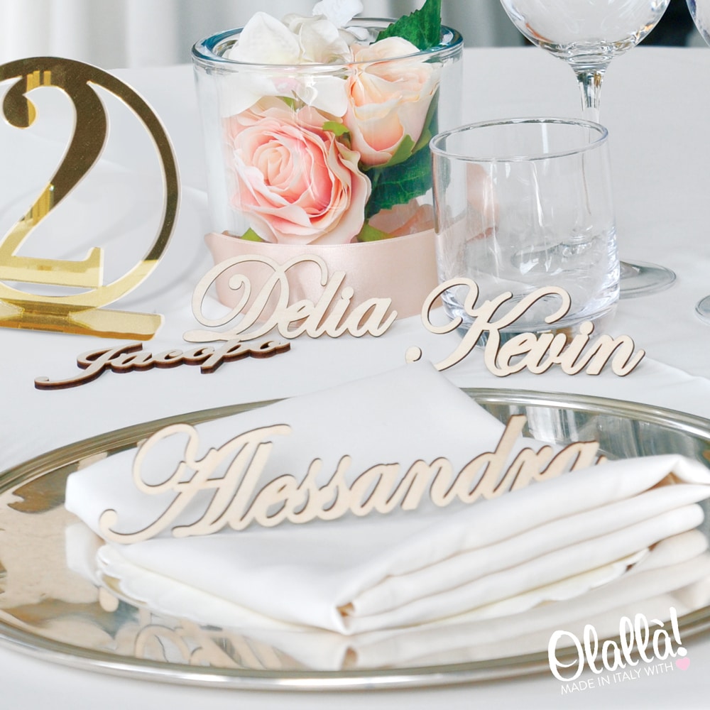 seganposto-nome-legno-cerimonia-matrimonio-corsivo