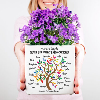 Vaso in Ceramica Personalizzato con Albero e Nomi Alunni - Idea Regalo Maestre, Fine Anno Scolastico - immagine 10