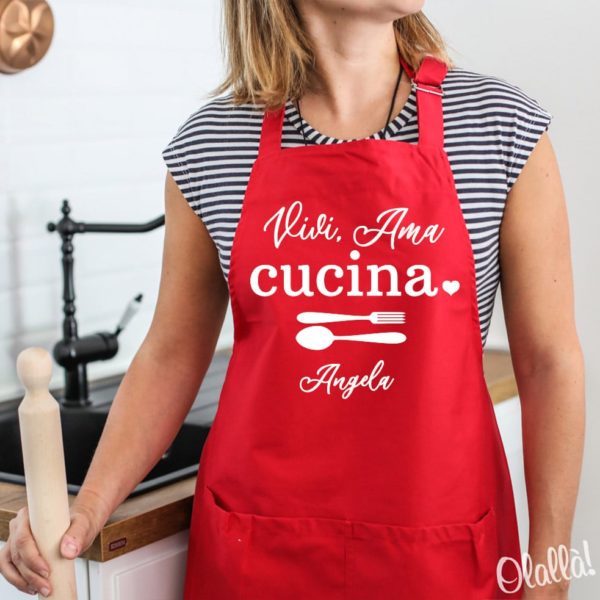 Grembiule Personalizzato con Nome "Vivi, Ama, Cucina" - Idea Regalo Donna - immagine 3