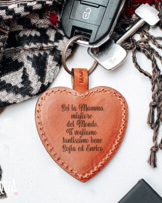 portachiavi-cuore-pelle-personalizzato-frase-mamma