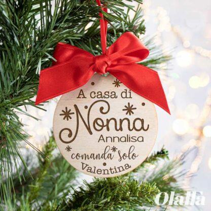 Pallina di Natale in Legno Personalizzabile Idea Regalo Nonni - immagine 2