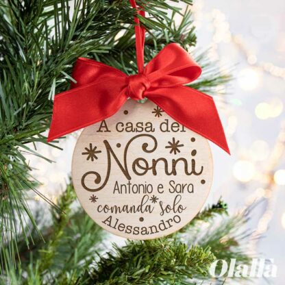 Pallina di Natale in Legno Personalizzabile Idea Regalo Nonni - immagine 3