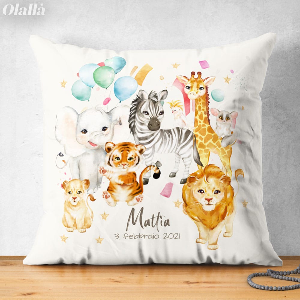 https://www.olalla.it/wp-content/uploads/2021/01/cuscino-animali-personalizzato-leone-bambino-savana.jpg