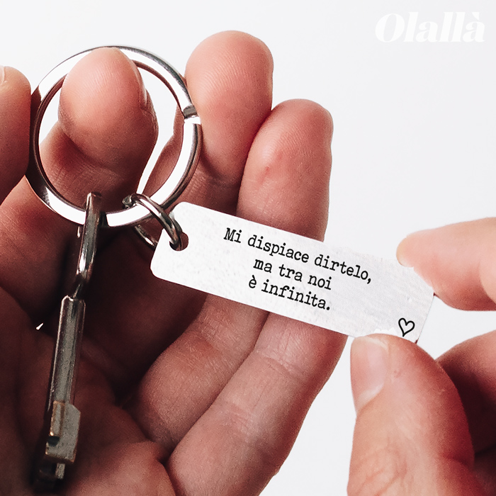 Portachiavi in Acciaio con Cuoricino Personalizzato con Dedica - Idea  Regalo Amore Lui Lei