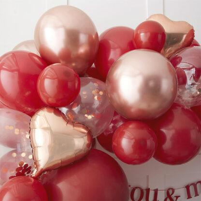 arco-palloncini-decorazione-san-valentino-rosso-oro-rosa