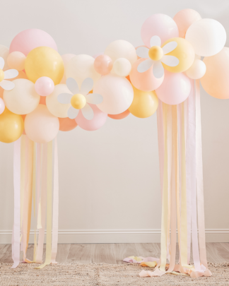 decorazione-palloncini-arco-pastello-margherite-pasqua