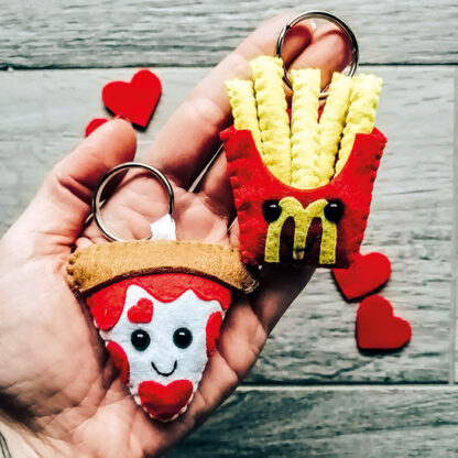 portachiavi-feltro-pupazzo-patatine-pizza-regalo-personalizzato-san-valentino