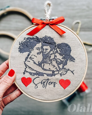 ricamo-ritratto-personalizzato-regalo-amica