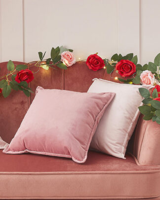 rose-ghirlanda-decorazione-san-valentino-luci