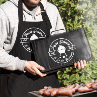 set-attrezzi-personalizzato-barbecue-grembiule-logo-tondo