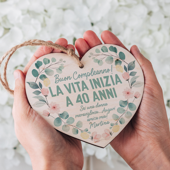 Targhetta a Cuore in Legno Decoro Fiori e Foglie Pastello Personalizzato  con Dedica Compleanno