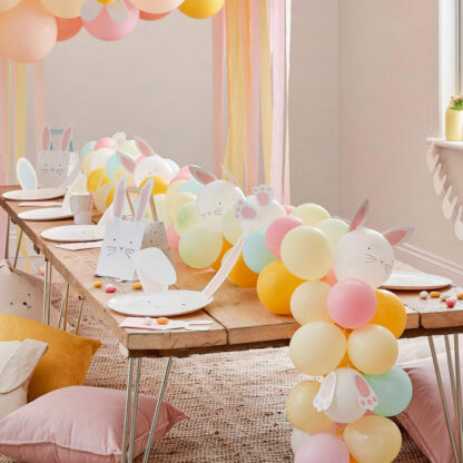 decorazione-palloncini-tavola-pasquale