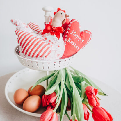 gallina-stoffa-rossa-decorazione-pasqua