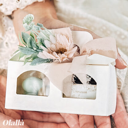 scatolina-bomboniera-porta-miele-confetti-bianca