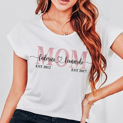 maglietta-personalizzata-mamma-tshirt-mom-nomi-bambinii3