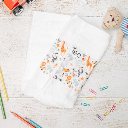 set asilo-bavaglino-asciugamano-sacca-bambino-astuccio 2