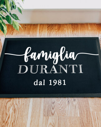 tappeto-zerbino-personalizzato-nome-famiglia-regalo-cana-nuova