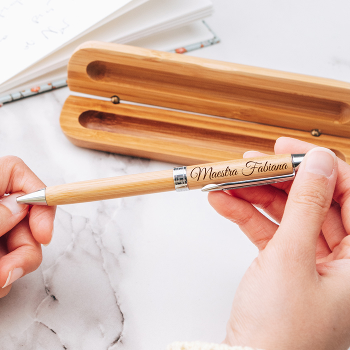 Set di penne e custodia in palissandro personalizzati, regalo in legno inciso - Italia