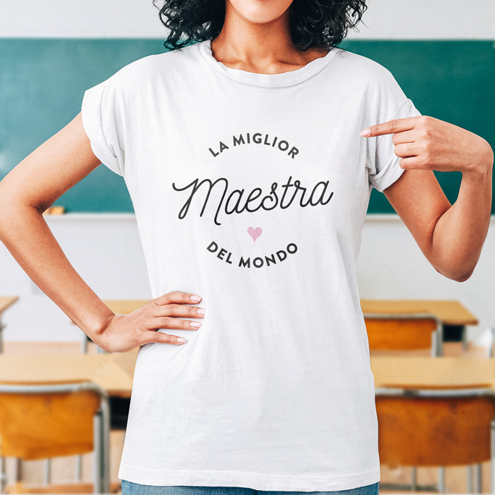 T-Shirt Personalizzata Per Maestra 'Senza Di Te Con Nome' - Bianca/Nera/Fucsia, Taglie XS-XXL, Regalo Fine Anno Scolastico