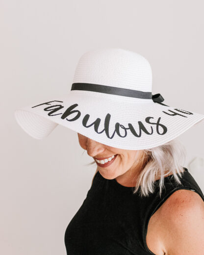 cappello-da-spiaggia-paglia-personalizzato-bianco
