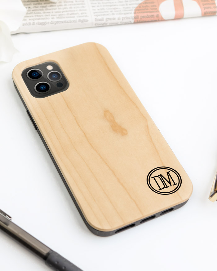 cover-telefono-legno-nome-personalizzato-5