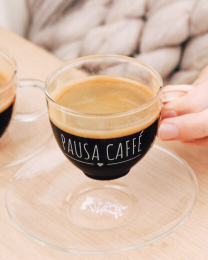 tazzina-caffè-coppia-pausa-caffè-trasparente (1)