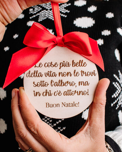 pallina-legno-albero-di-natale-con-dedica