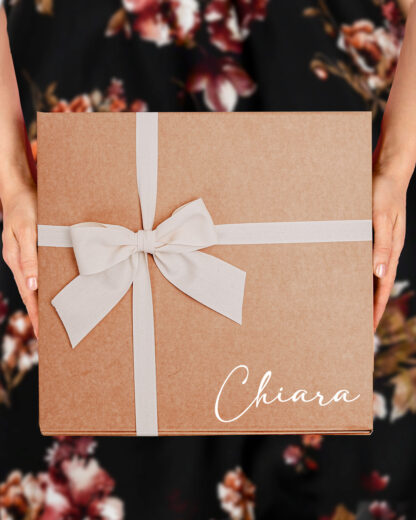 gift-box-natale-personalizzata-fiocco-bianco-nome333333