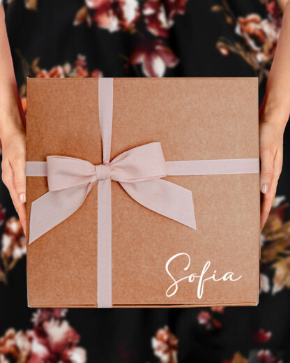 gift-box-natale-personalizzata-fiocco-rosa-nome333