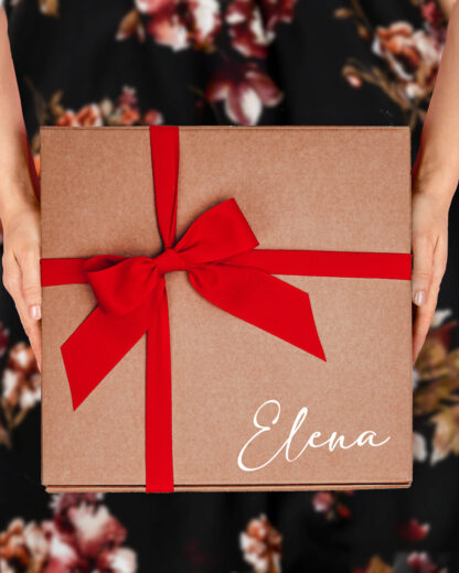 gift-box-natale-personalizzata-fiocco-rosso-nome333