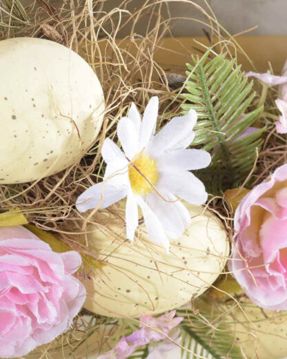 decorazione-ghirlanda-pasquale-rose-legno