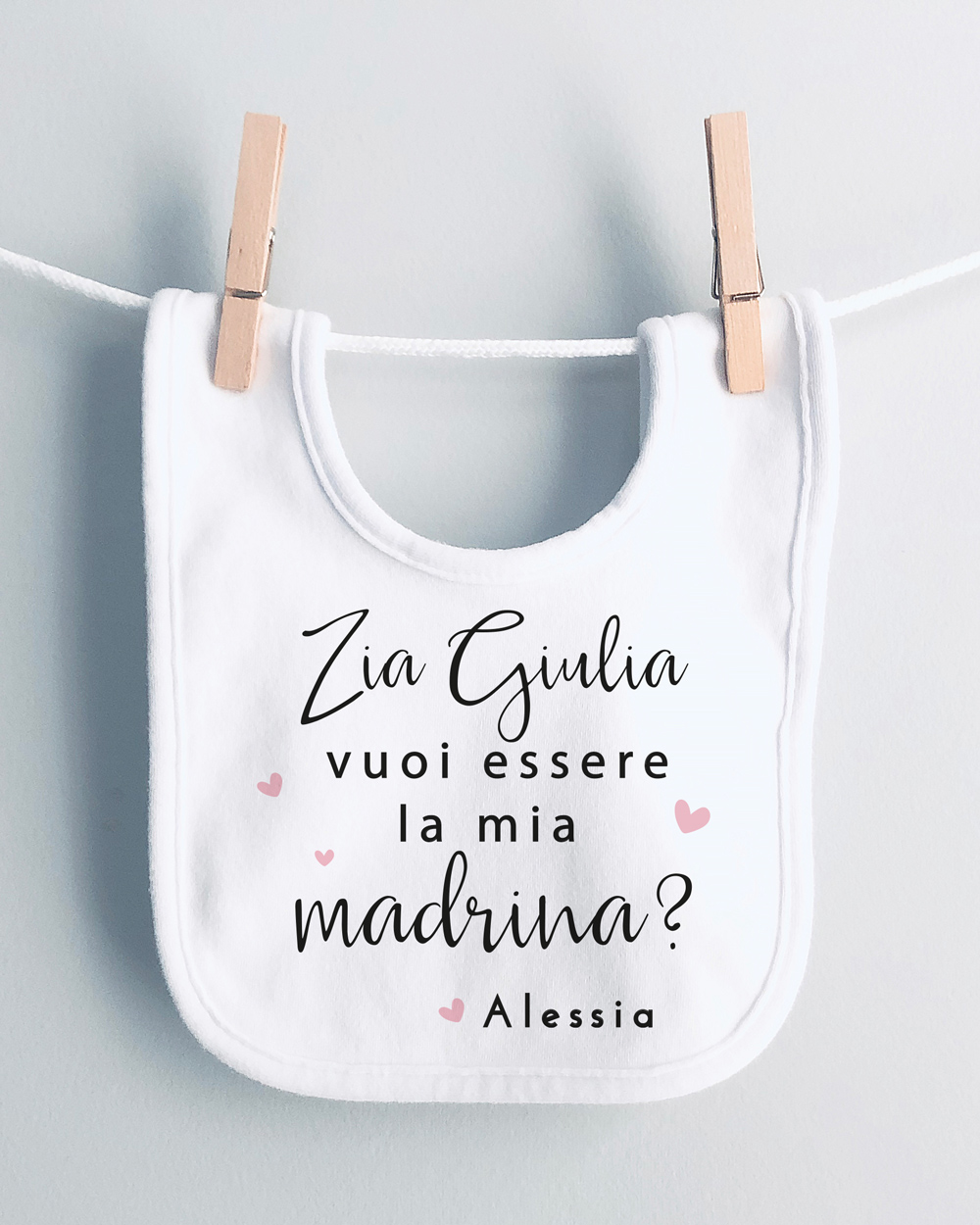 Bavaglino con Cuoricini Personalizzabile con Tenera Dedica Vuoi Essere La  Mia Madrina? - Idea Regalo Madrina Battesimo